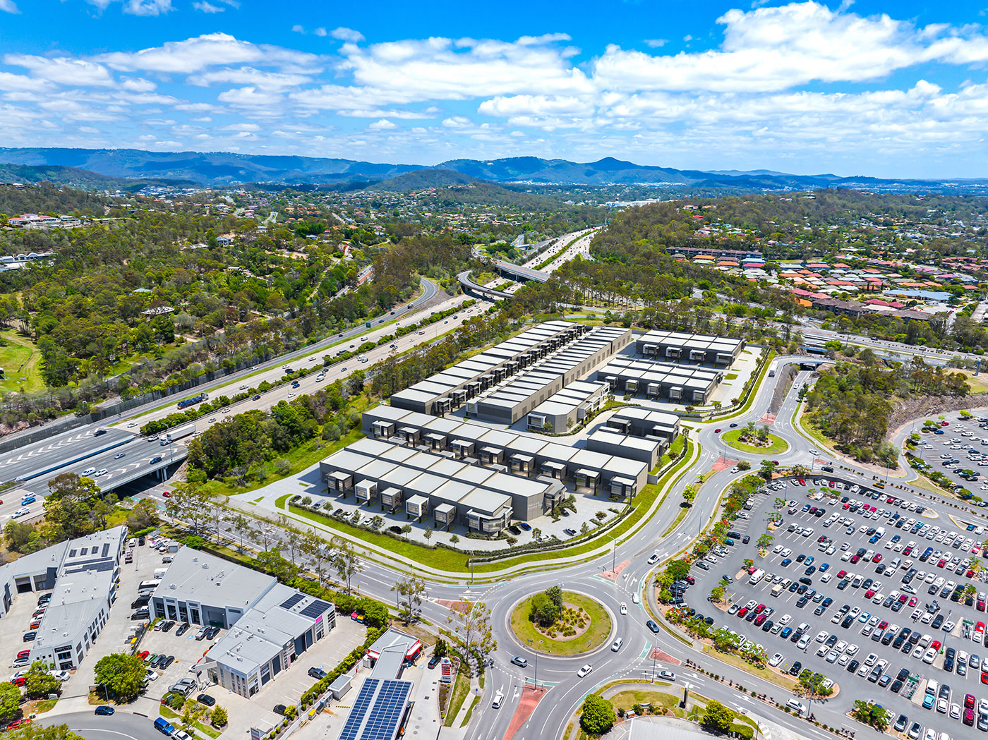 11542 2 Millaroo Dr, Helensvale S32411 3 0130